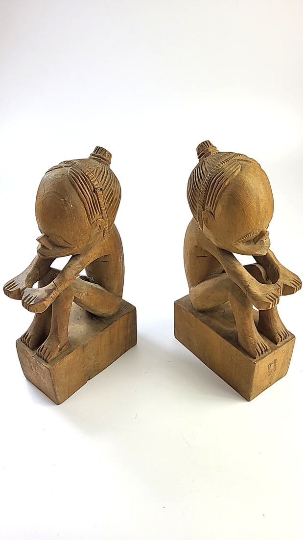 Pair of Polynesian Tribal Style Wood Carvings - Seated Men (1 of 9)