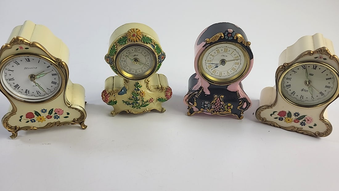 Lot of four musical Mantle clocks plastic West German Swiss untested (1 of 10)