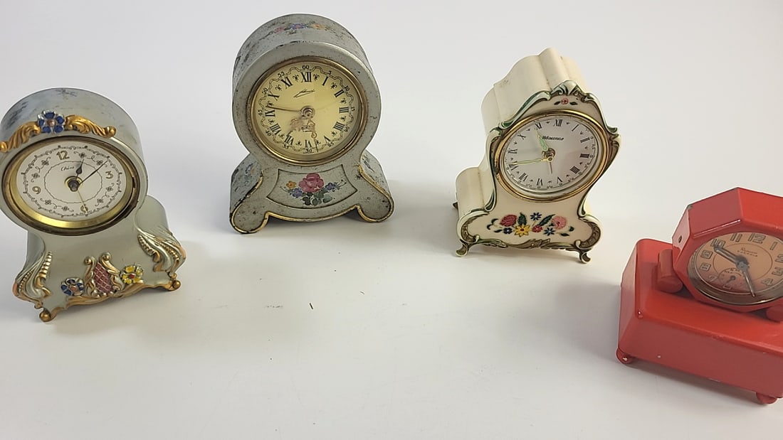 Lot of four musical Mantle clocks plastic West German Swiss untested (1 of 10)