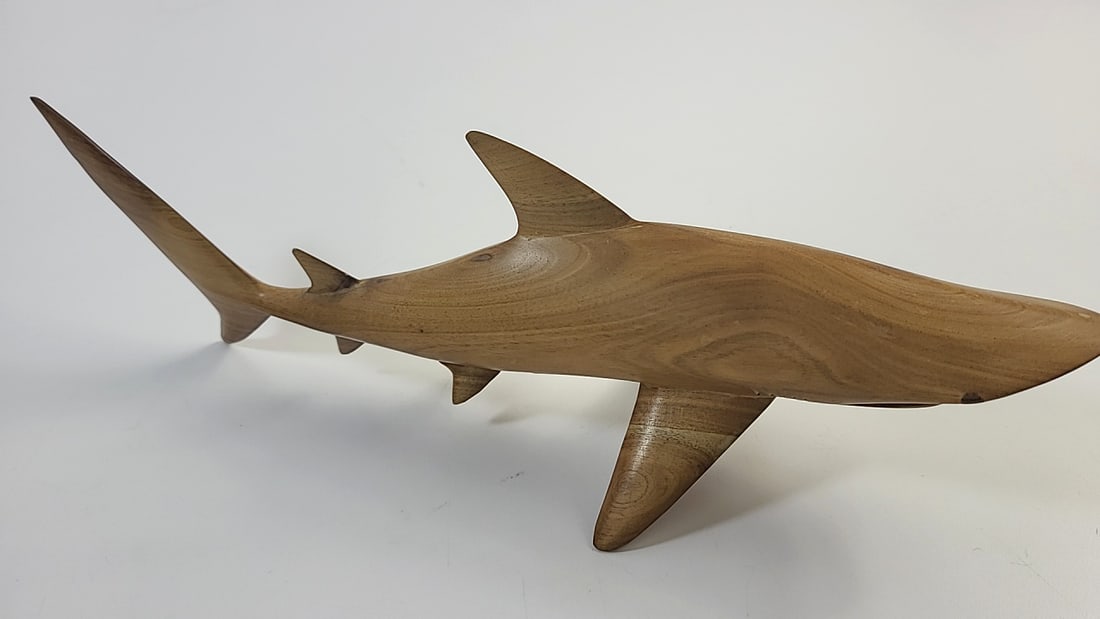 Wooden Shark Sculpture Figurine Handcrafted Decor Brown Vintage Collectible Ornament (1 of 7)