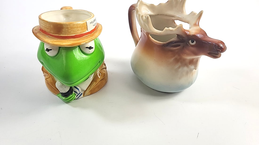 Sigma Kermit mug and moose syrup pitcher: This is an estate auction in Seattle WA featuring artwork, furniture, and general estate items.This auction offers local pick up in the Seattle area on 9/13 between 10am-3pm. If you intend to pick up,