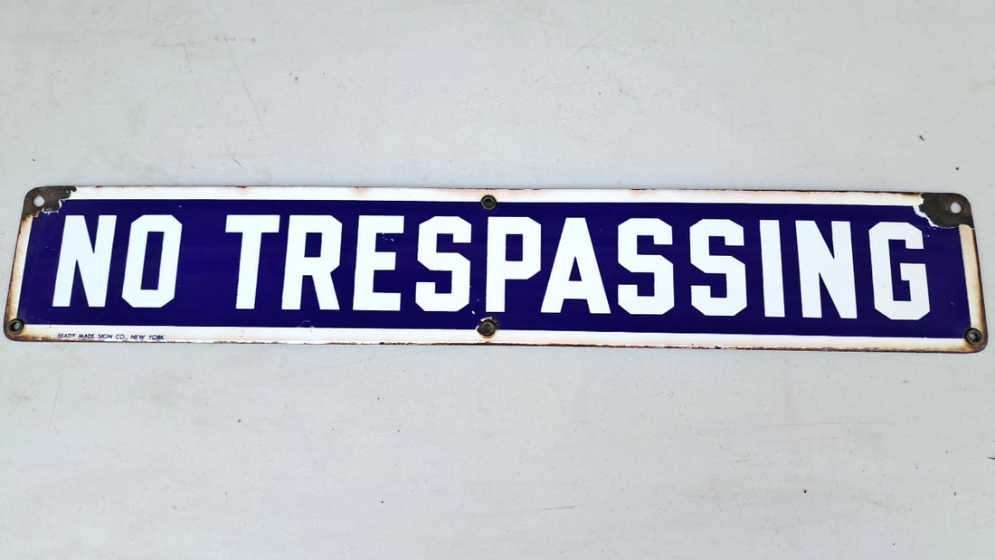 Enamel Ready Made Sign Co. New York "No Trespassing" Metal Sign 24"x4" Blue/White Distressed: 24x4x1 5 READ: There are limited shipping options for this auction.This is an estate auction in Seattle WA featuring artwork, furniture, and general estate items.This auction offers local pick up in t