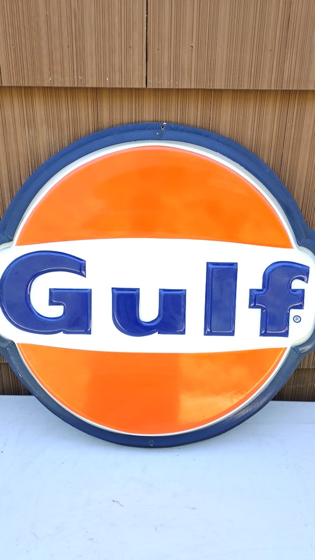 Vintage Gulf Oil Polycarbonate Sign Circular Orange Blue Retro Gas Station Decor: 27x30x8 20 READ: There are limited shipping options for this auction.This is an estate auction in Seattle WA featuring artwork, furniture, and general estate items.This auction offers local pick up in