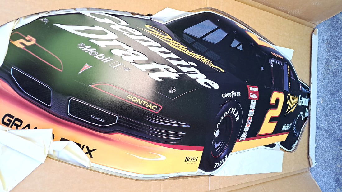 Vintage Miller Genuine Draft Pontiac NASCAR Cutout Sign Racing Liighted (1 of 6)