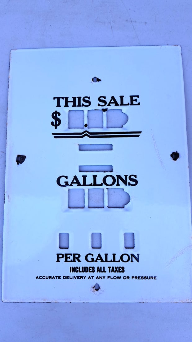 Porcelain White Gas Pump Face Plate Sign Model 80341 - Collectible Retro Memorabilia (1 of 7)