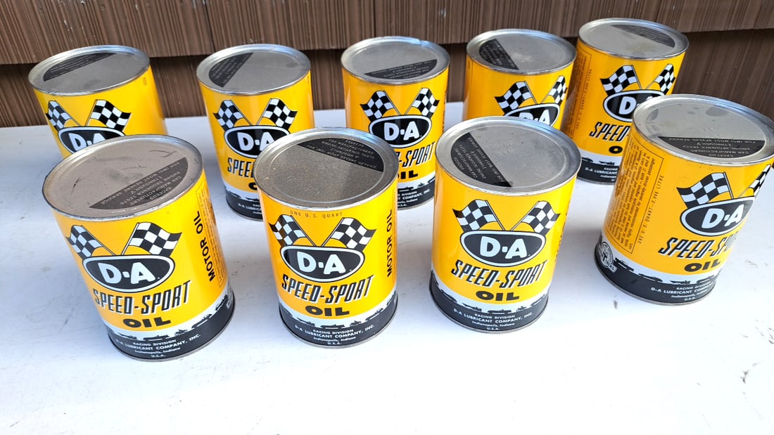 Vintage D-A Speed-Sport Oil Cans Yellow 1 Quart Sealed Retro Motor Racing Decor Collection (1 of 6)