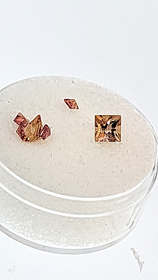 24.3ct Citrine Selection: This is a continuation of our pro jeweler's estate auction. These are from his personal collection, many faceted by himself. Gems were cataloged with the assistance of GIA certified jewelers. Weights