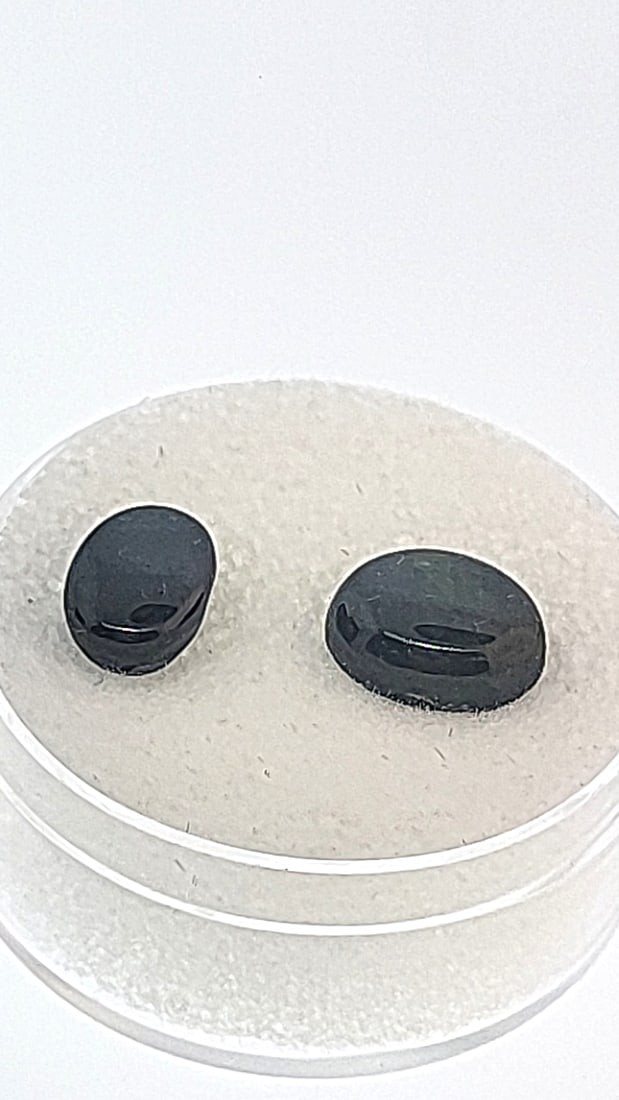 Pair Of Star Sapphire Cabochon 9.86ct 9.5x10.8mm (1 of 4)