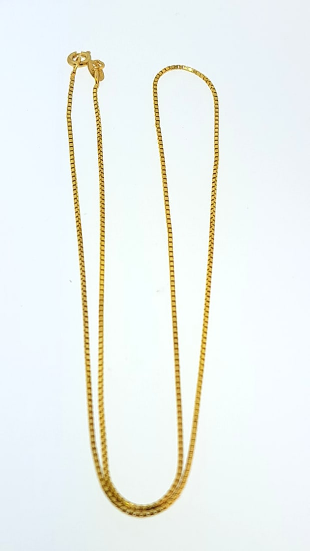 14k Gold Chain Italy Milros 16in 2.6g: This jewelry auction is part of an estate sale on 11/7 in Edmonds WA. Pick up will be at the sale, details here https://www.estatesales.net/WA/Edmonds/98026/4683240. Items tested using Kee gold tester