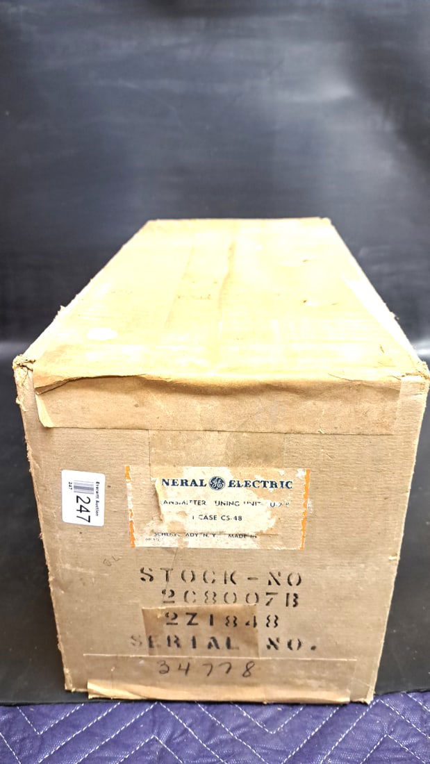 General Electric Transmitter Tuning Unit U7B CS-48 Stock 2C8007B NOS Vintage Boxed: Nice selection of vintage electronics including military radios and components, amateur radio equipment, vintage computing, and more. Most equipment is UNTESTED. Where we’ve don’t testing