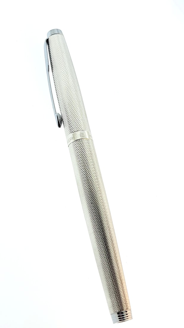 Parker 75 Cisele Pen 14k nib Chrome Textured Finish Silver Cap Clip (1 of 8)