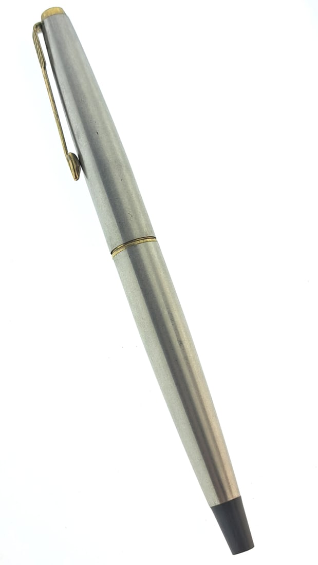Parker 45 Flighter Steel Foutain Pen with Gold Details, Black Tip, Clip: "great selection of pens, watches, knives, and other gift items. Pens are in as found condition, please inspect pictures closely. Watches are working unless stated otherwise, however they may need nee