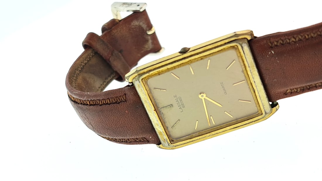 Seiko Lassale Quartz Men's Watch Gold Rectangular Dial 9550-5039 (1 of 7)