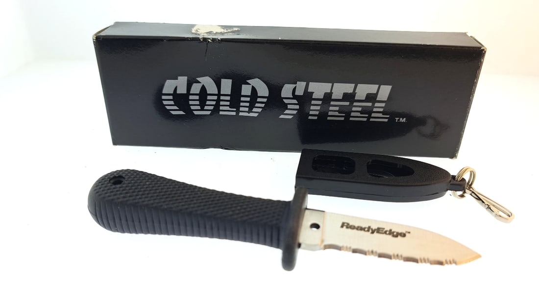 Cold Steel ReadyEdge No 42 Knife Black Serrated Mini Keychain New in Box (1 of 6)