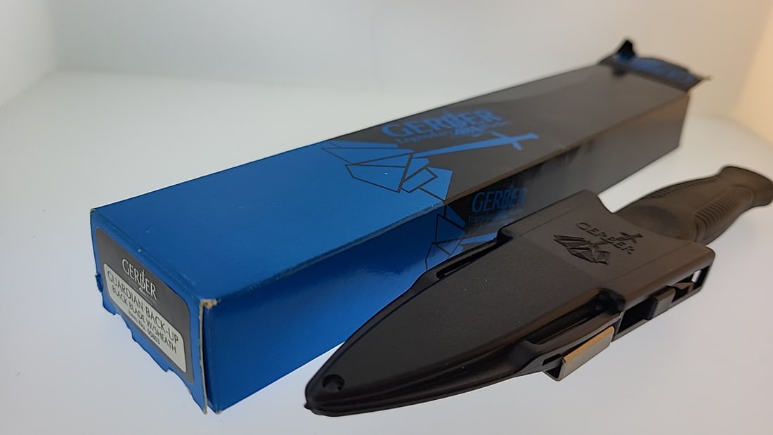 Gerber Guardian Back-Up Tactical Knife Black Fixed Blade with Sheath (1 of 8)