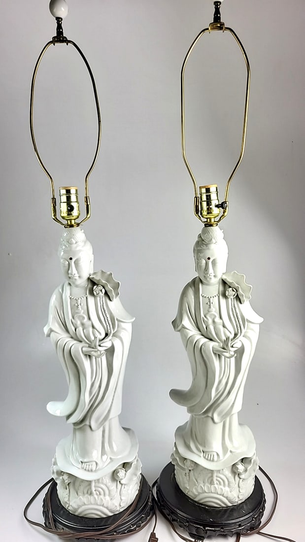 Vintage Asian Goddess Ceramic Table Lamps Pair White Statue Design (1 of 10)