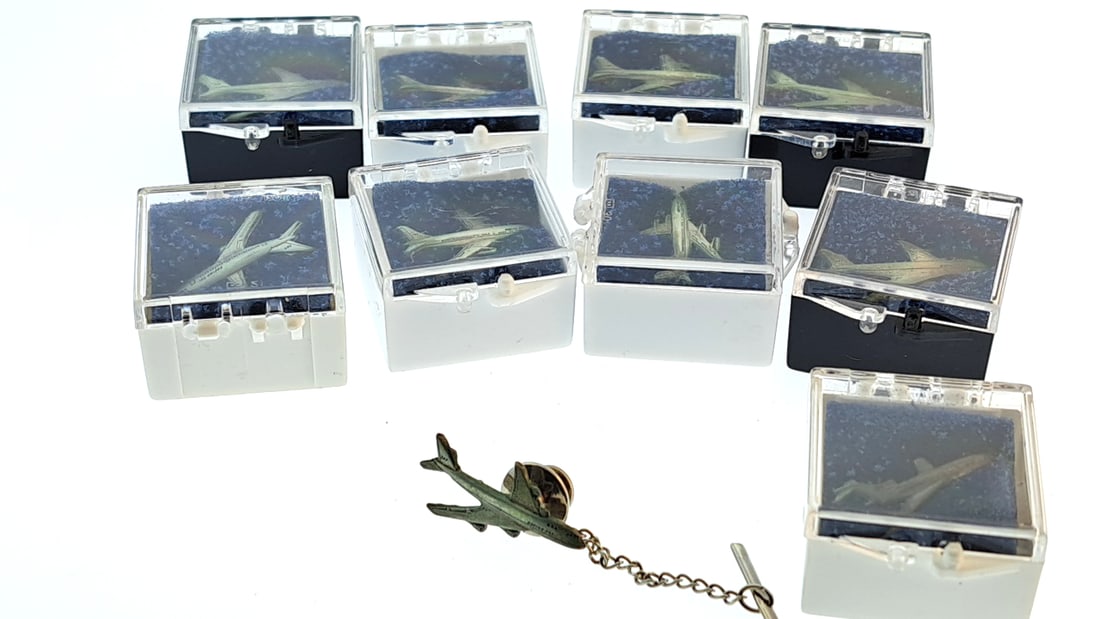 Vintage Boeing Airplane Sterling Tie Pin Lot with Display Cases - Aviation Collectibles (1 of 5)