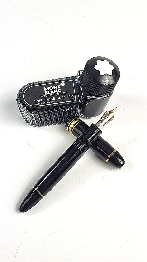 Montblanc Meisterstuck 149 Fountain Pen with Ink Bottle Black Gold Trim Made in Germany (1 of 6)