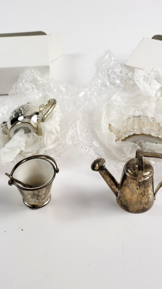 2 Pair Godinger  Miniature Salt And Pepper Watering Can & Bucket & Tea Set (1 of 8)