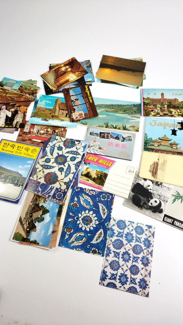 Vintage International Postcard Collection - Decor & Travel Themes (1 of 11)