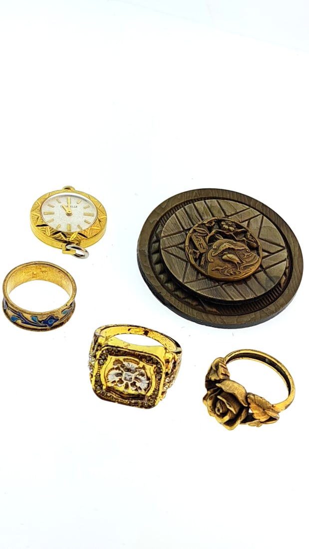 Vintage Jewelry Lot: Rose Ring, Enamel Band, Ornate Watch, Eagle Emblem Ring (1 of 12)