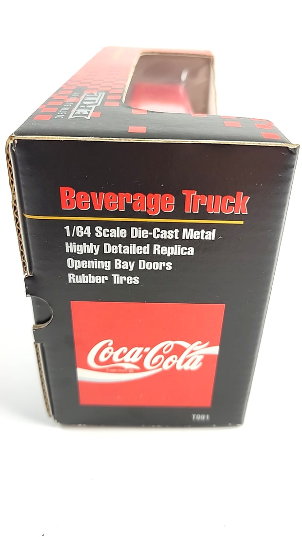 ERTL & Coca-Cola Diecast Beverage Truck 1/64 Scale Display Model Red Toy Vehicle - 4