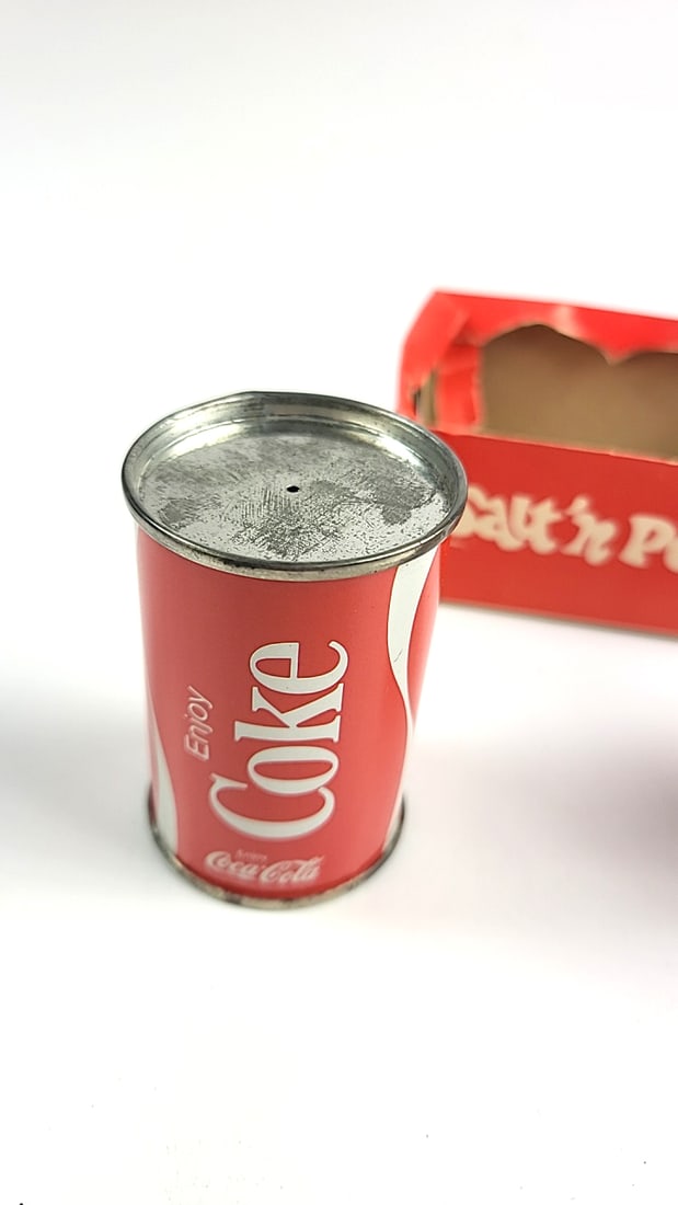 Vintage Coca-Cola Coke Can Salt & Pepper Shakers Red with Box Collectible Retro Decor - 2