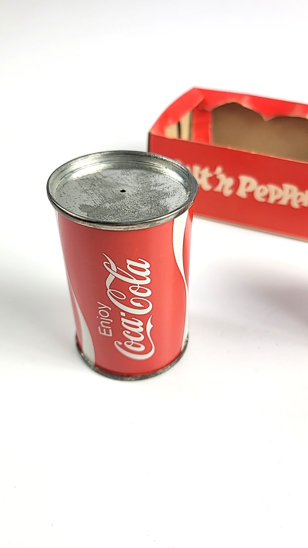 Vintage Coca-Cola Coke Can Salt & Pepper Shakers Red with Box Collectible Retro Decor - 3