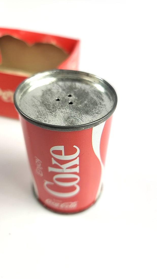 Vintage Coca-Cola Coke Can Salt & Pepper Shakers Red with Box Collectible Retro Decor - 6