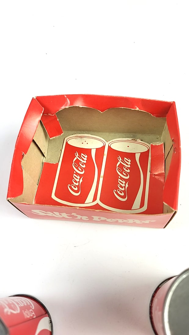 Vintage Coca-Cola Coke Can Salt & Pepper Shakers Red with Box Collectible Retro Decor - 9