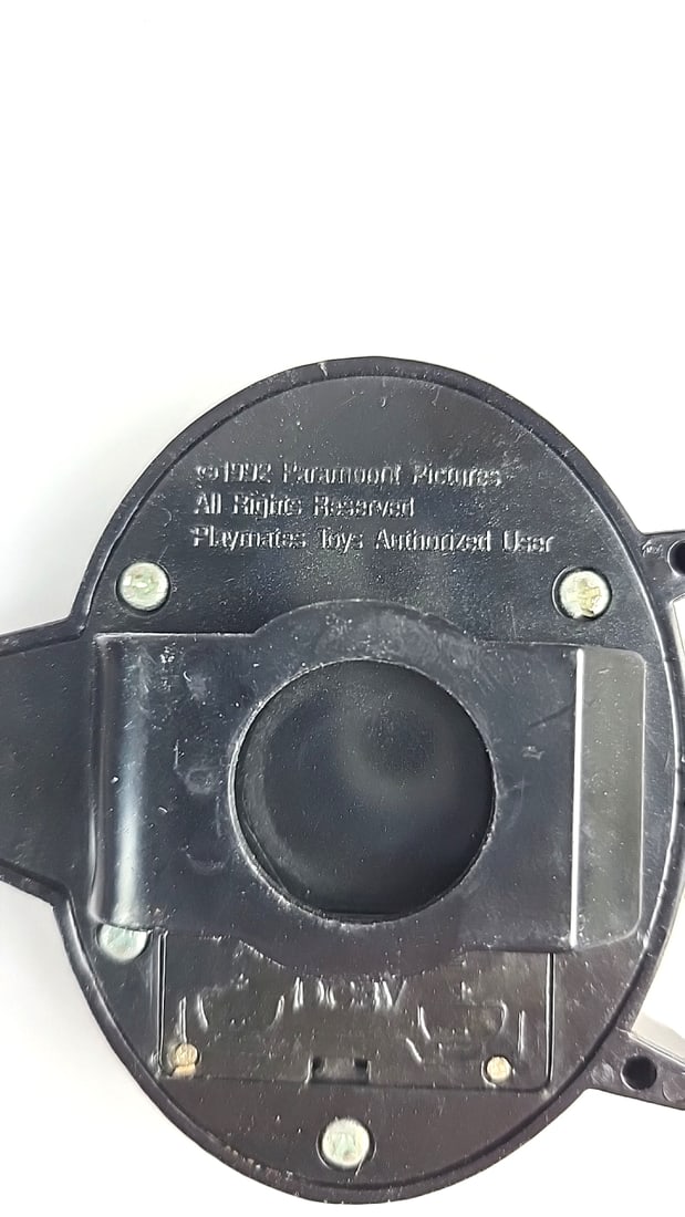 Vintage Early 90's Star Trek Phasers Communicator Badge Set Prop Battery Oprated Replica Gray Sci... - 8