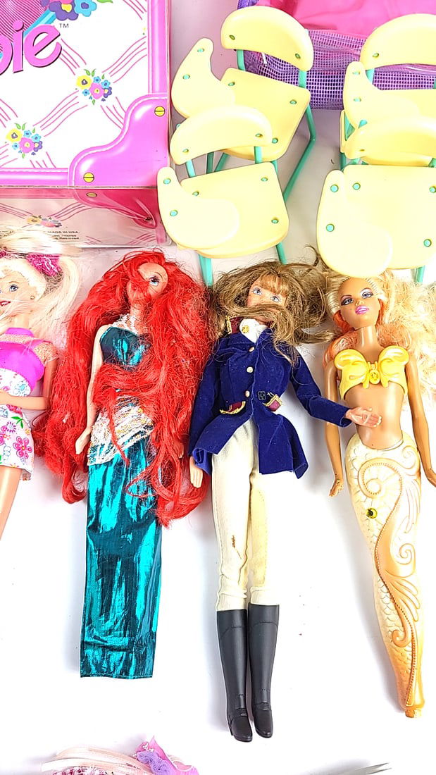 Vintage 90's Barbie Doll Lot with Accessories, Case, Backpack, Clothes, and Chairs Set - Pink/Mul... - 4