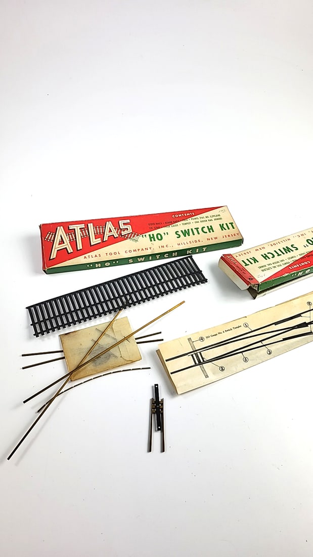 Lot of 2 Atlas HO Switch Kit Model Railroad Track Parts Red Vintage New Jersey Tool Company - 2