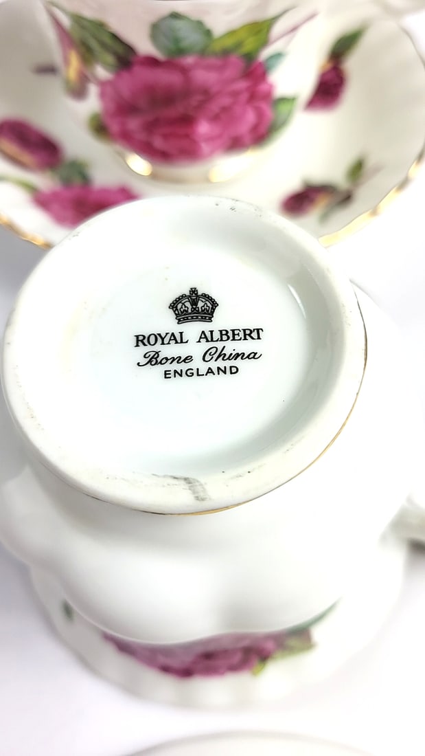 Royal Albert Bone China Tea Cup Set with Saucers, Rose Pattern, Gold Rim, Floral Design - 6
