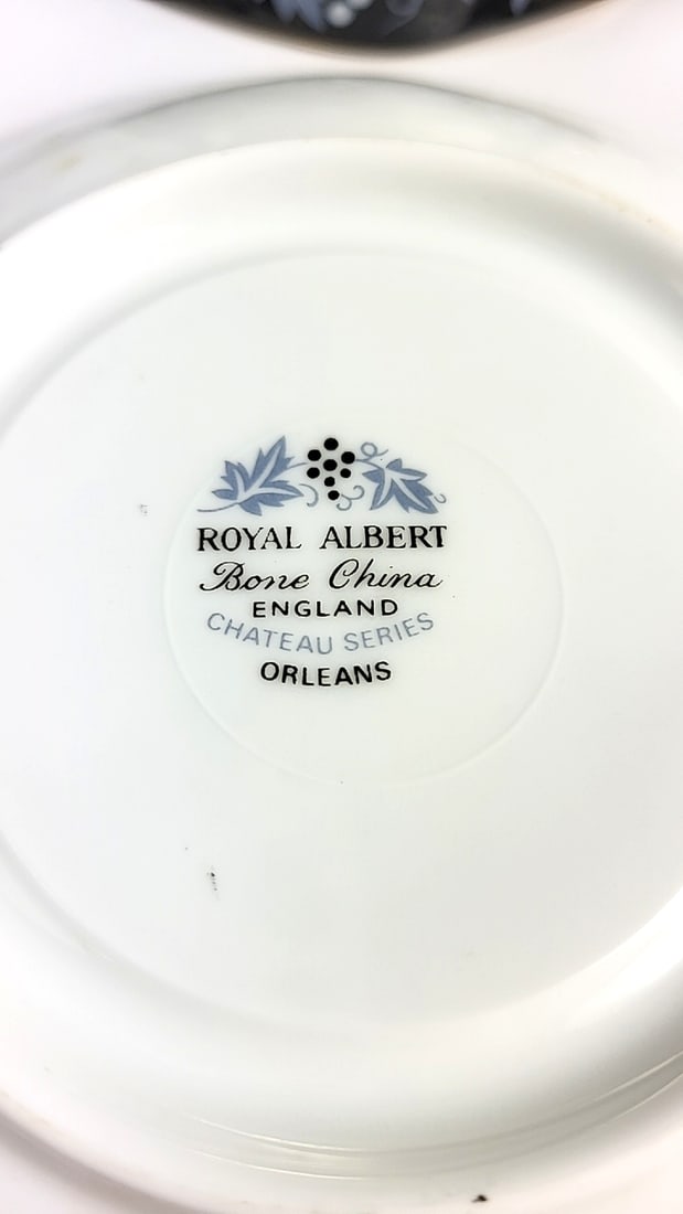 Royal Albert Chateau Series Vintage Teacup and Saucer Set Floral Design Black and Gold Trim - 4