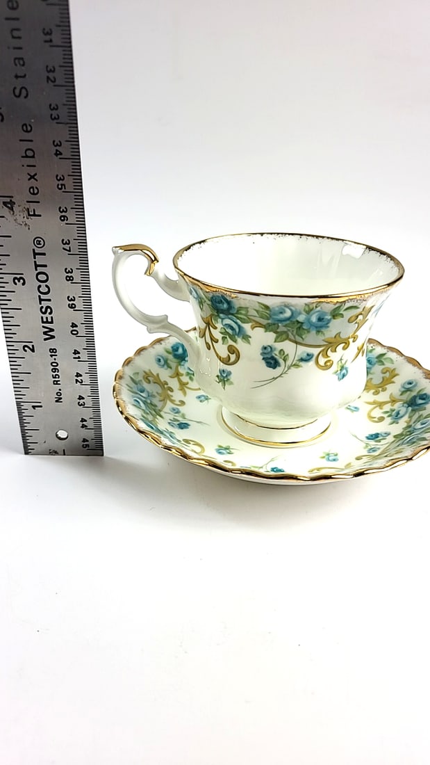 Vintage Royal Albert Sheraton Series "Veronica" Floral Bone China Teacup and Saucer Gold Trim Blu... - 5
