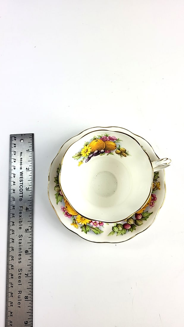 Royal Albert Bone China Country Fayre Series "Dorset" Vintage Fruit Pattern Tea Cup and Saucer Se... - 7
