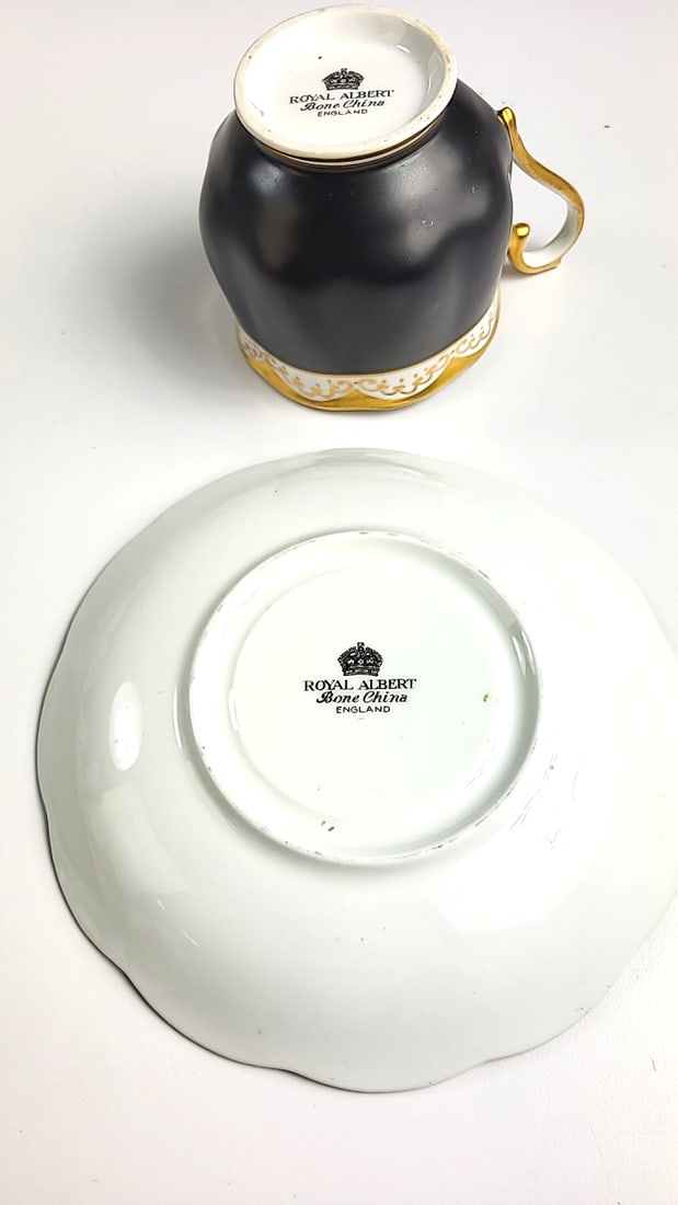 Royal Albert Bone China Antique Porcelain Tea Cup & Saucer Set Black Gold Trim Elegant Design - 2