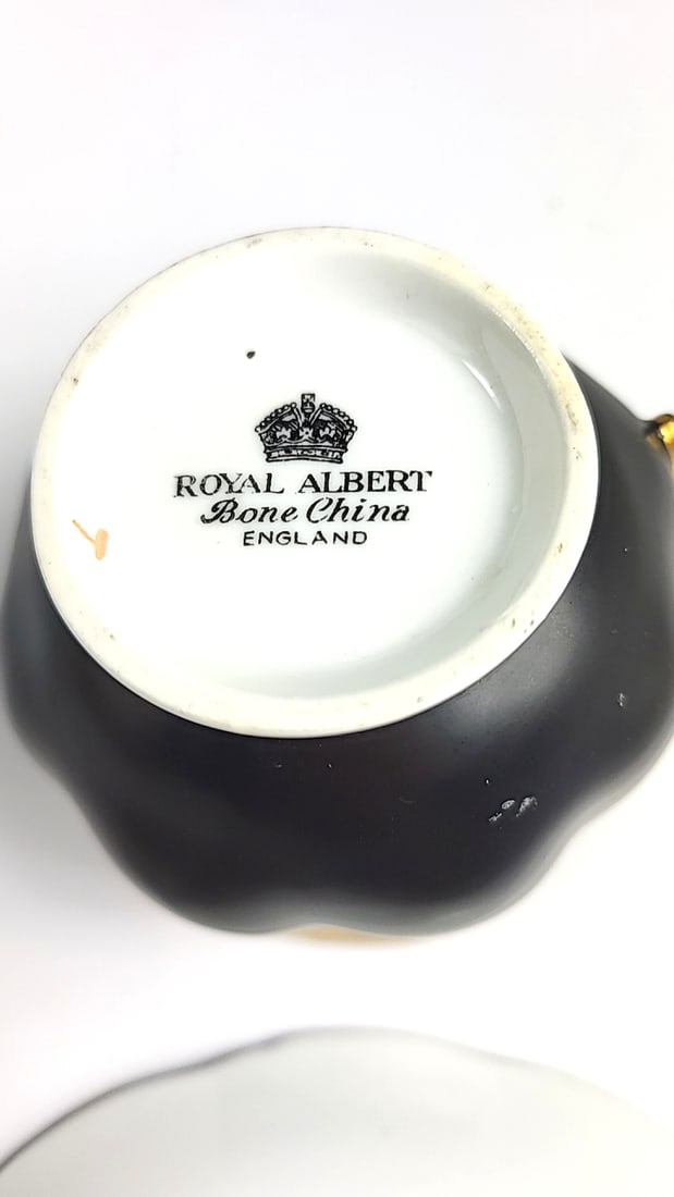 Royal Albert Bone China Antique Porcelain Tea Cup & Saucer Set Black Gold Trim Elegant Design - 4