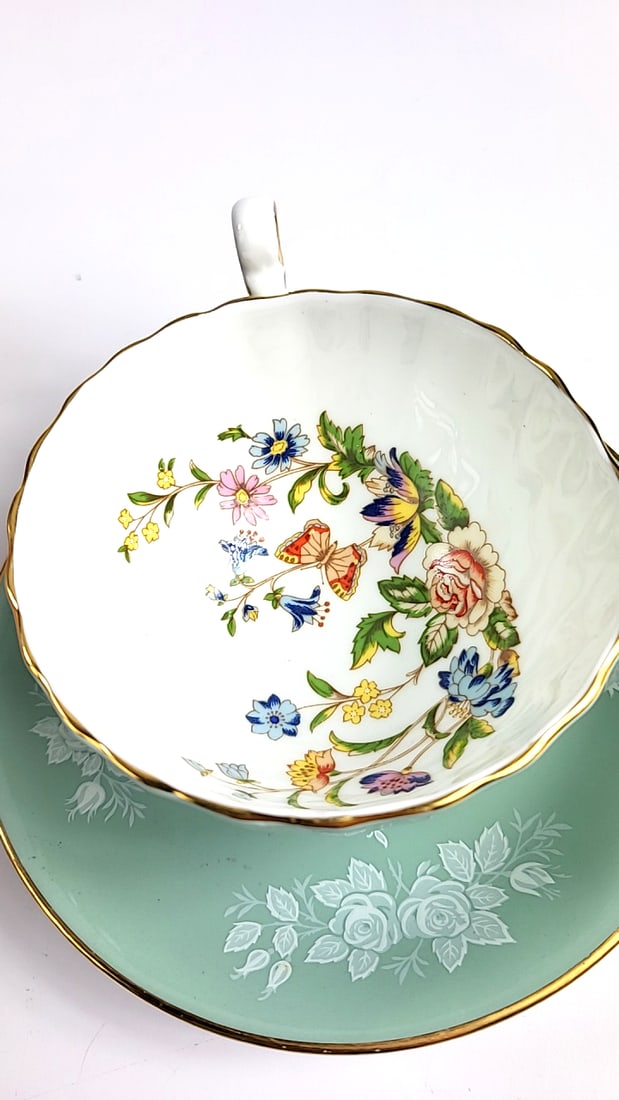 Aynsley Fine Bone China Tea Cup & Saucer Set Floral Green Gold Trim Elegant Vintage Design - 4