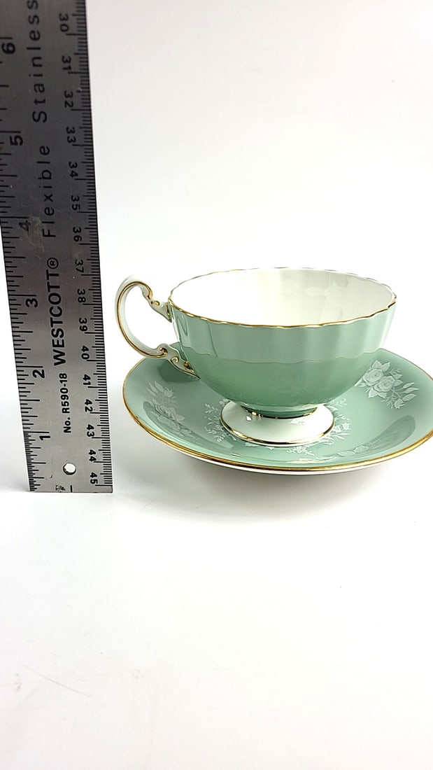 Aynsley Fine Bone China Tea Cup & Saucer Set Floral Green Gold Trim Elegant Vintage Design - 5