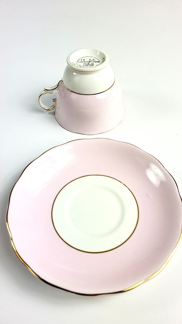 Colclough Fine Bone China Pink Porcelain Teacup and Saucer Set with Gold Trim Vintage Style Tea P... - 2
