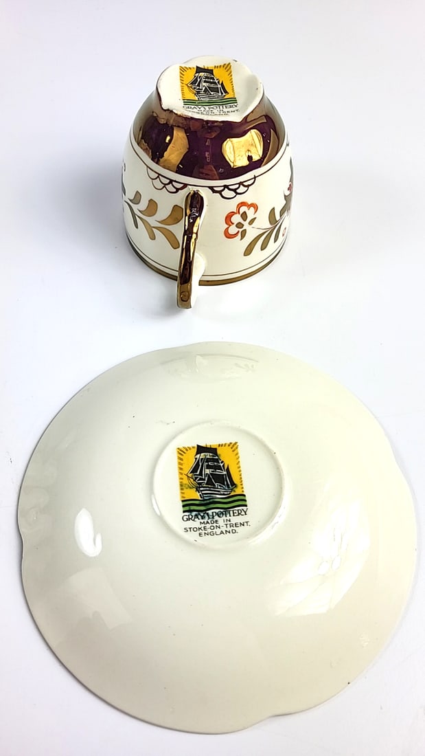 Grays Pottery Vintage Floral Teacup and Saucer Set, Gold Trim, Cream & Brown Cross Design - 2