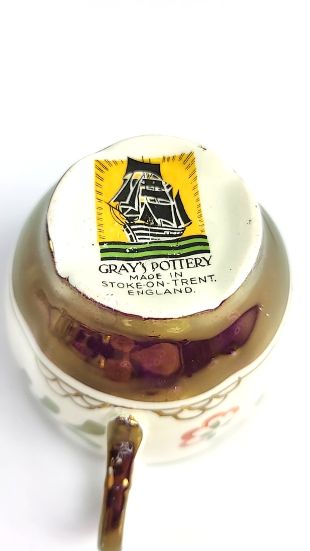 Grays Pottery Vintage Floral Teacup and Saucer Set, Gold Trim, Cream & Brown Cross Design - 4