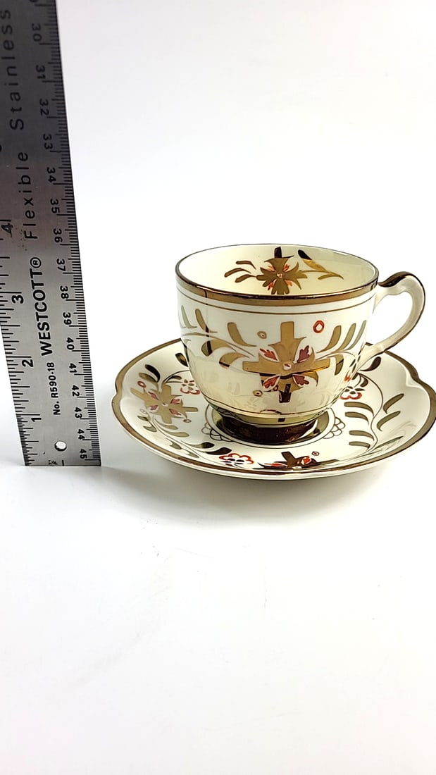 Grays Pottery Vintage Floral Teacup and Saucer Set, Gold Trim, Cream & Brown Cross Design - 6