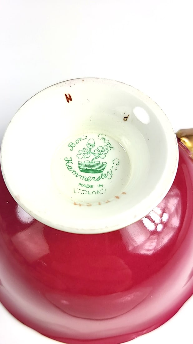 Vintage Hammersley Bone China Floral Porcelain Tea Cup and Saucer Set, Red and Gold Trim, Hand-Pa... - 4
