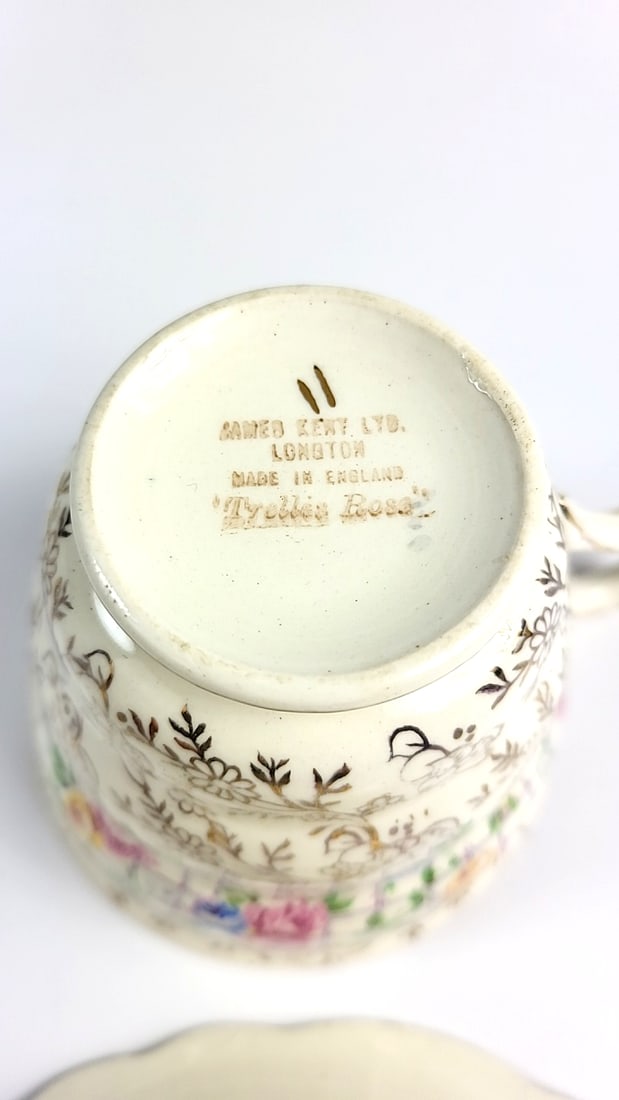 James Kent LTD. "Trellis Rose" Floral Vintage Tea Cup and Saucer Gold Trim Flower Design - 4