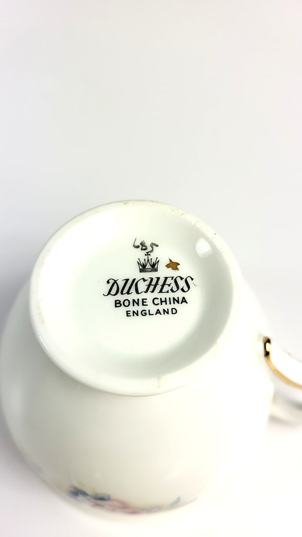 Vintage Duchess Bone China Teacup Saucer Set, Floral Design, Gold Trim, Elegant Tea Cup Decor - 4