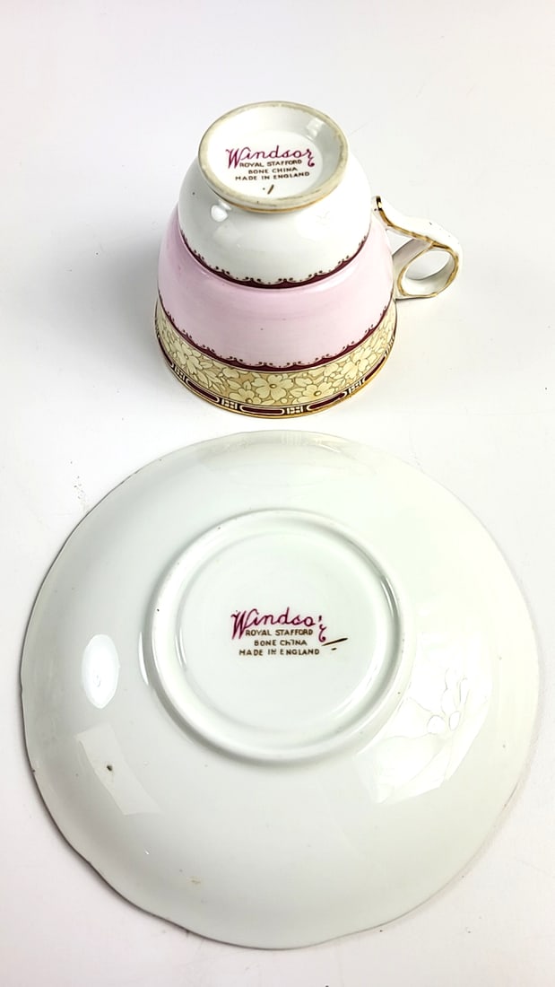 Vintage Windsor Royal Stafford Bone China Floral Porcelain Teacup and Saucer Set Pink Gold Trim F... - 3