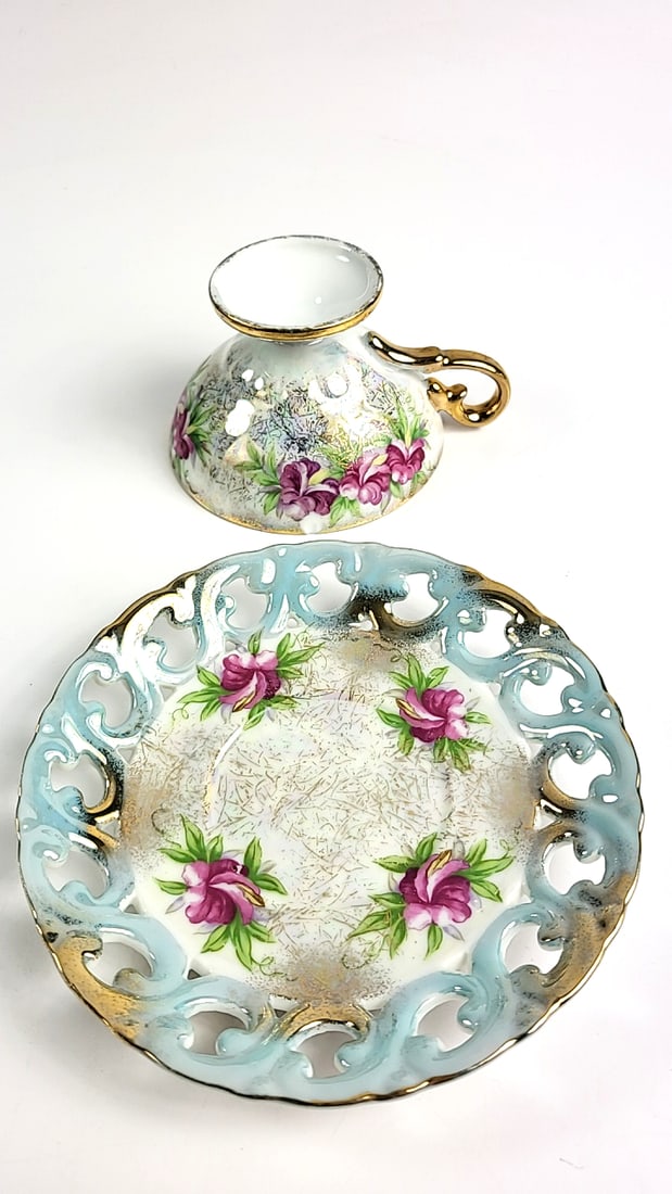 Vintage Unbranded Iridescent China Porcelain Tea Cup & Saucer Set Floral Design Gold Trim - 2